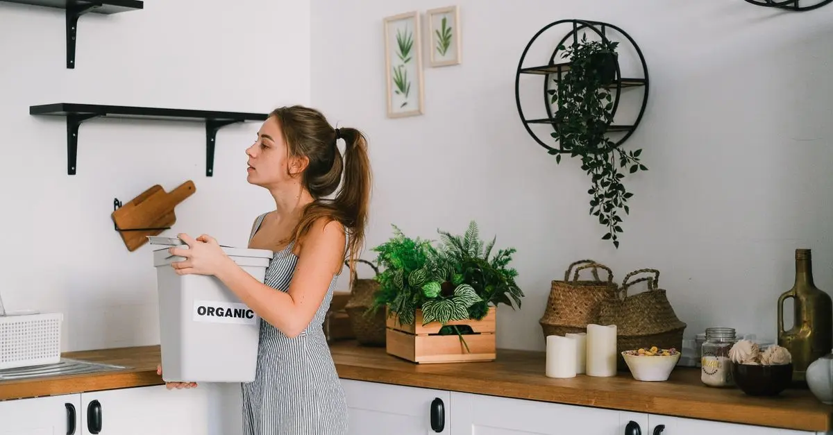 Comparatif des poubelles intelligentes pour la maison